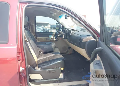 2008 Chevrolet Silverado C1500 из США, поврежденный, VIN 3GCEC13J78G116326